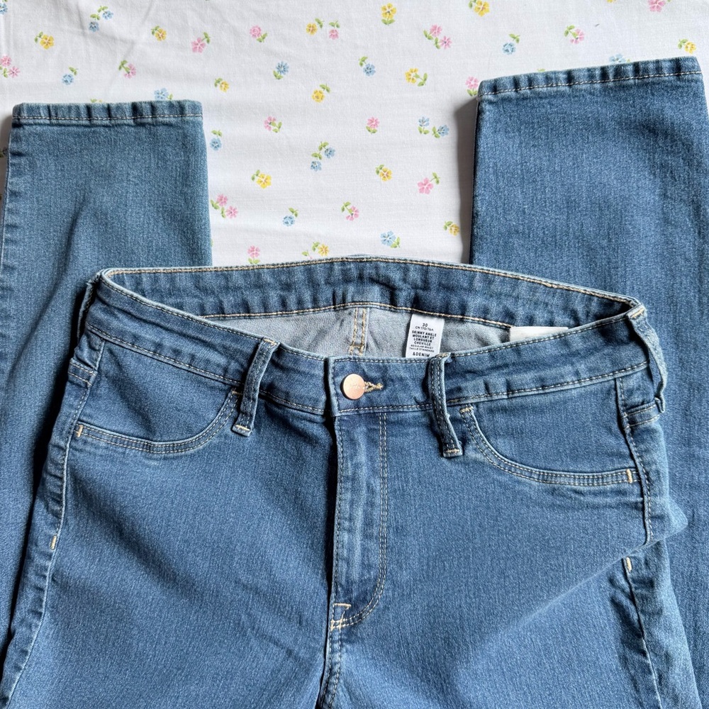 H&M Women's Skinny Ankle Blue Jeans